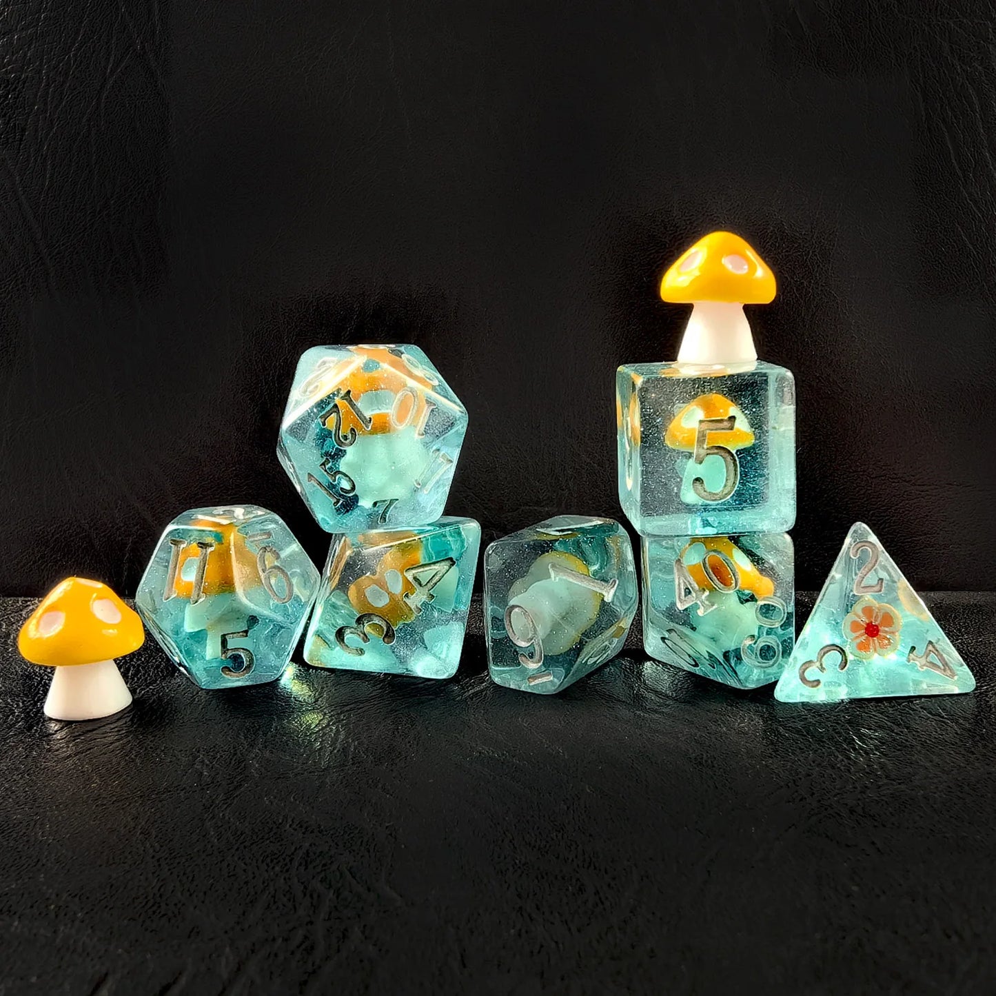 Mushroom 7PCS DND Polyhedral Dice Set