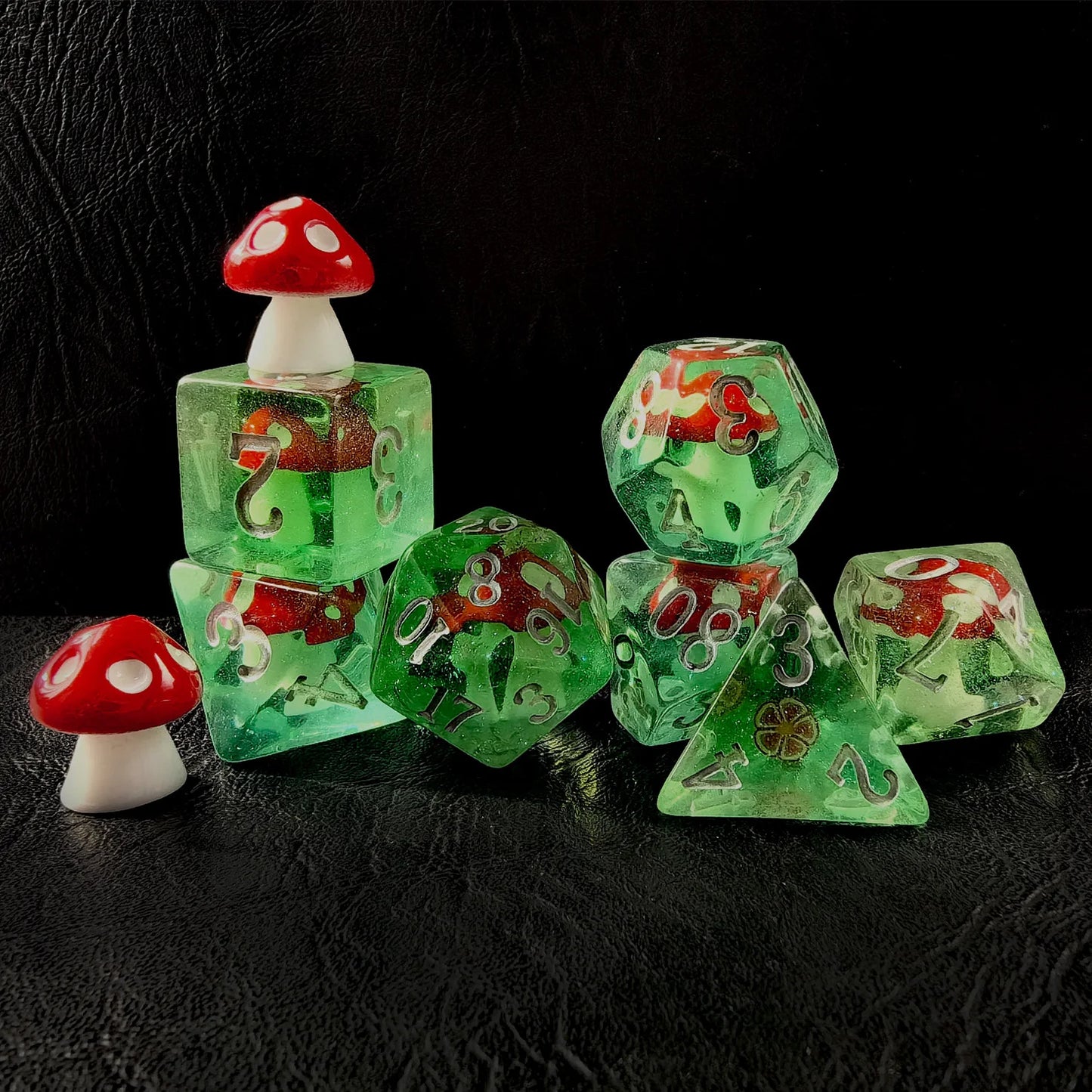 Mushroom 7PCS DND Polyhedral Dice Set