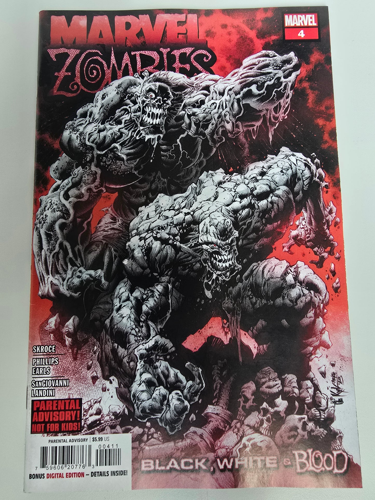 Marvel Zombies Black and White Blood #4