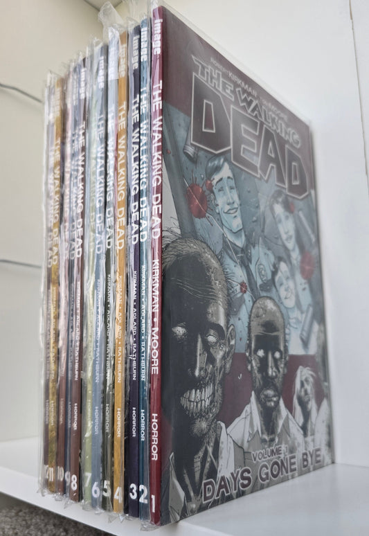 THE WALKING DEAD VOLUME 1 - 12